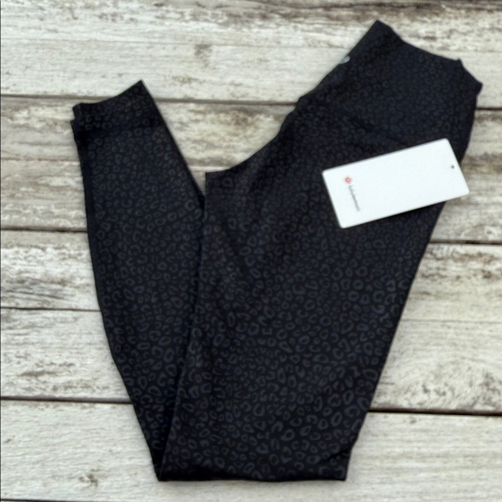 Lululemon Align High-Rise Pant 28" Leopardo Shift Micro Emboss Black Size 6 NWT